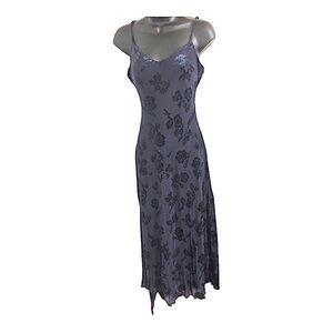 Trixxi dark blue dark floral velvet applique goth like v-neck maxi dress size XL